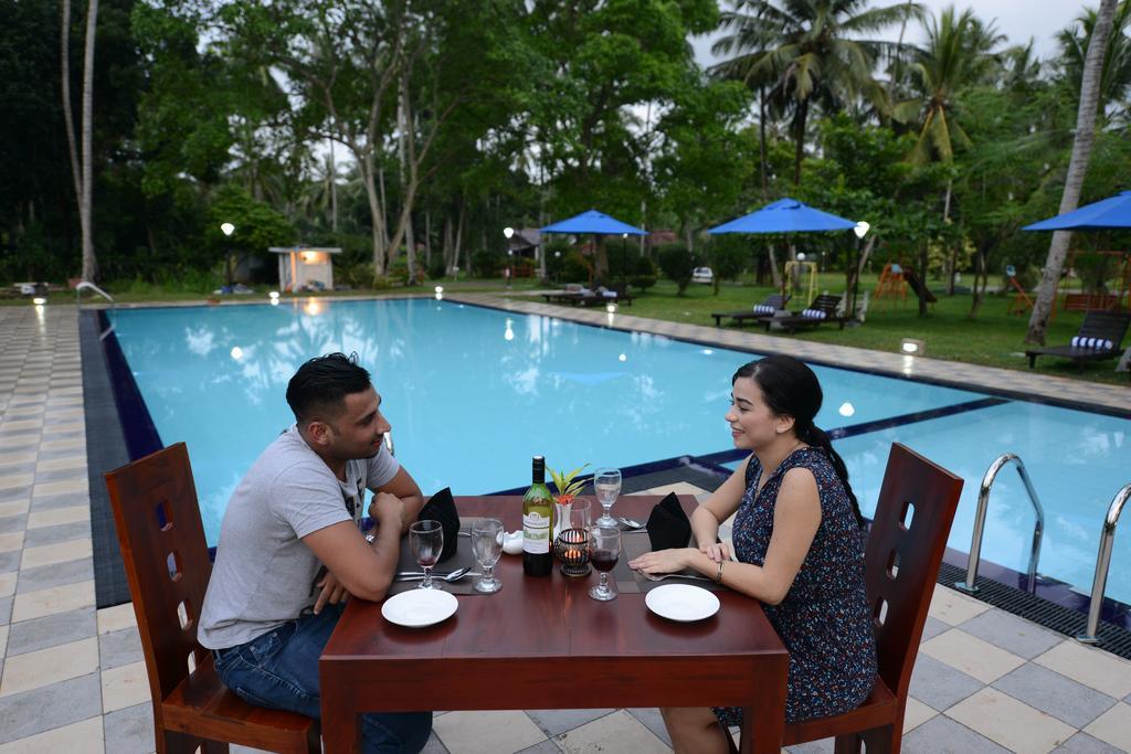 Oreeka - Katunayake Airport Transit Hotels Kültér fotó