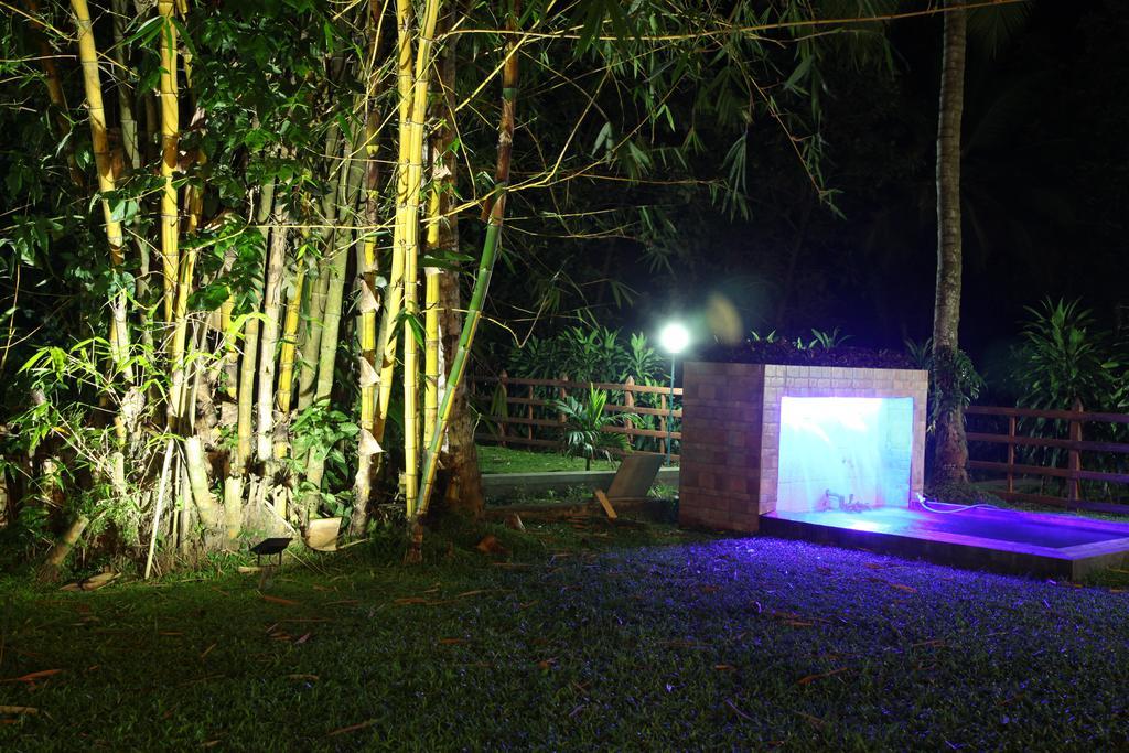 Oreeka - Katunayake Airport Transit Hotels Kültér fotó
