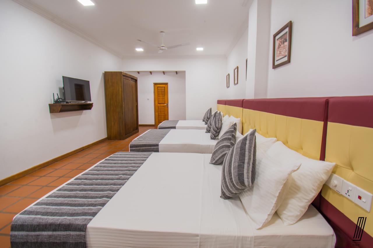 Oreeka - Katunayake Airport Transit Hotels Kültér fotó