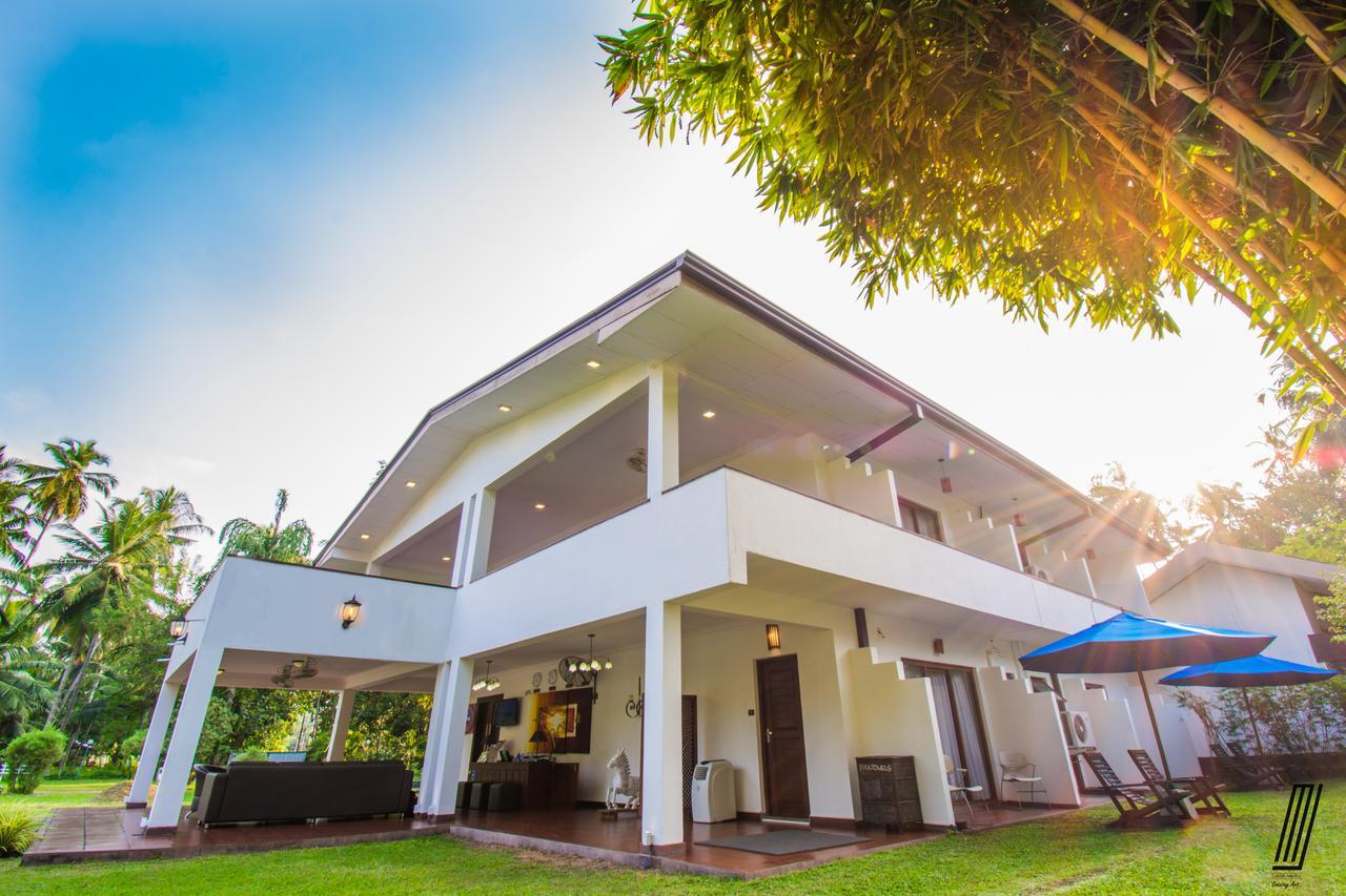 Oreeka - Katunayake Airport Transit Hotels Kültér fotó